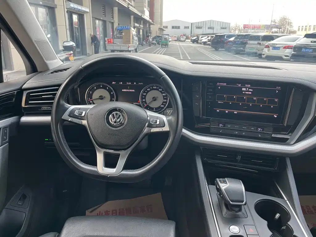 Volkswagen Volkswagen Touareg 2019 2.0TSI Navigation Edition China VI 2020 - thumbnail 15