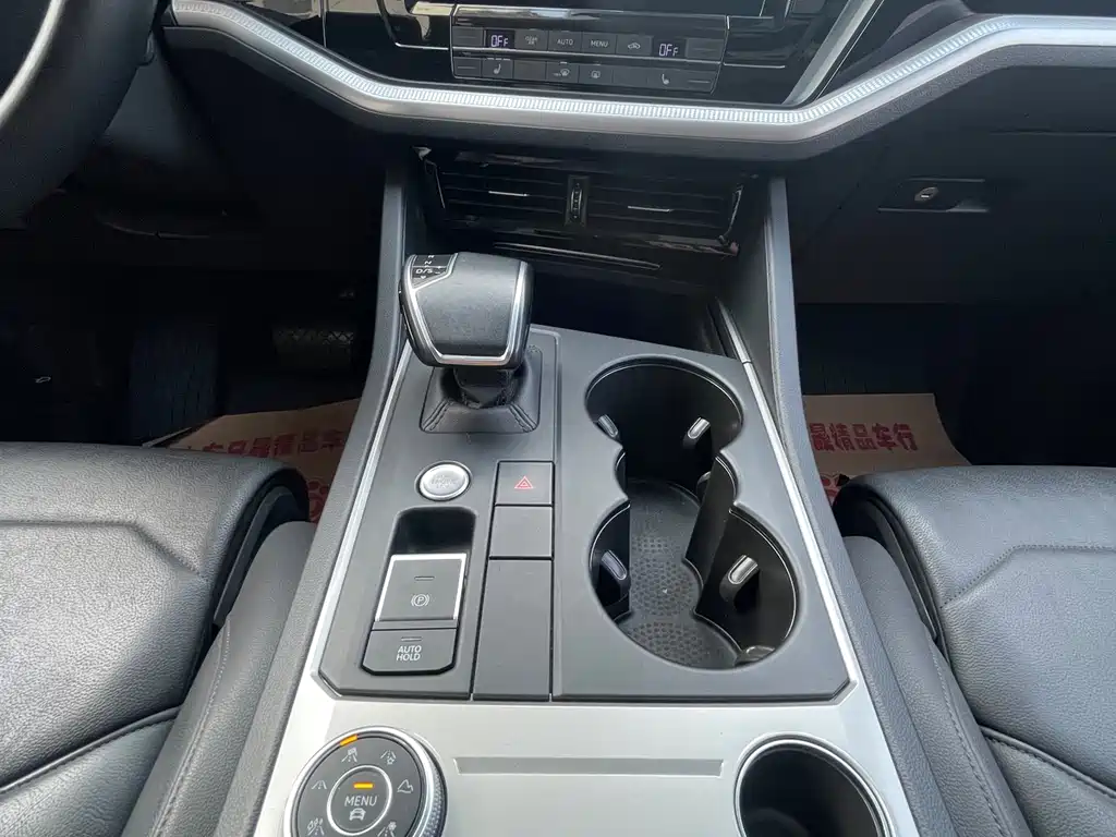 Volkswagen Volkswagen Touareg 2019 2.0TSI Navigation Edition China VI 2020 - thumbnail 16