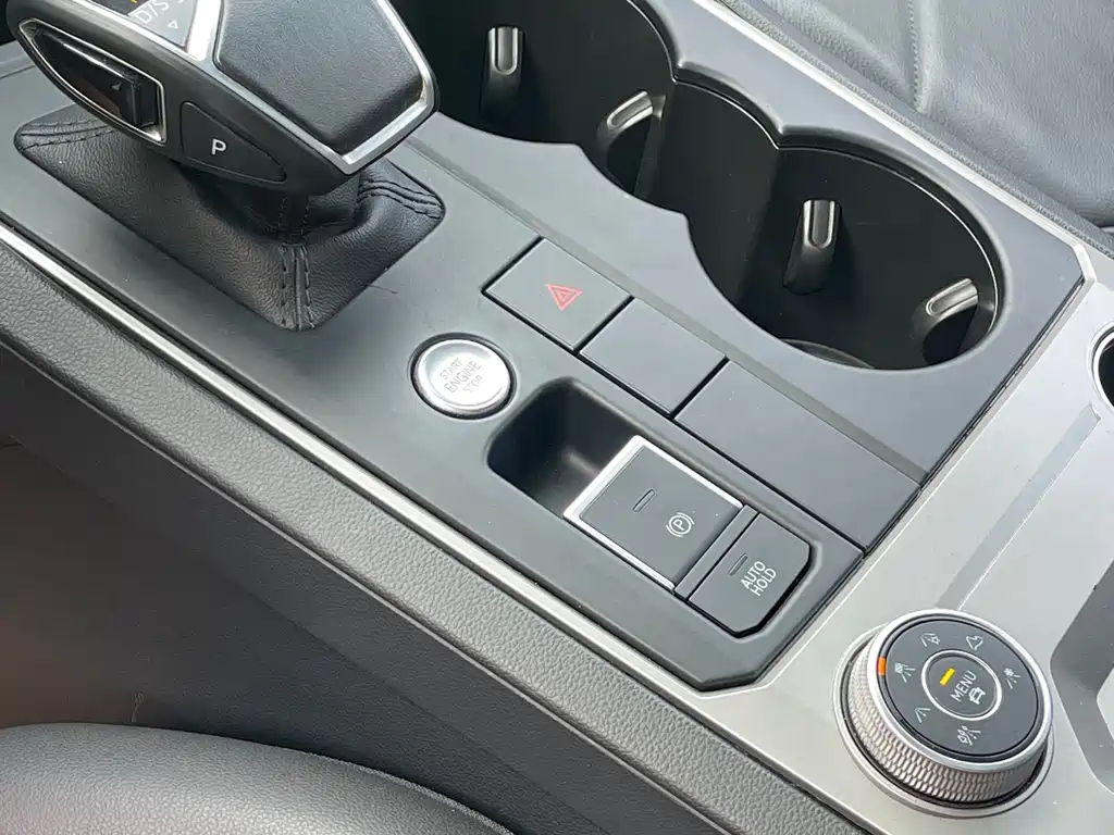 Volkswagen Volkswagen Touareg 2019 2.0TSI Navigation Edition China VI 2020 - thumbnail 17