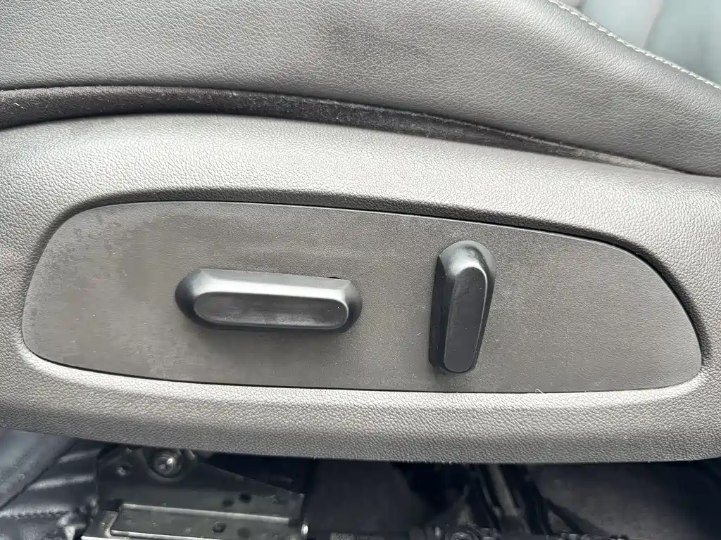 Buick Buick LaCrosse 2019 28T Luxury Edition 2019 - thumbnail 13