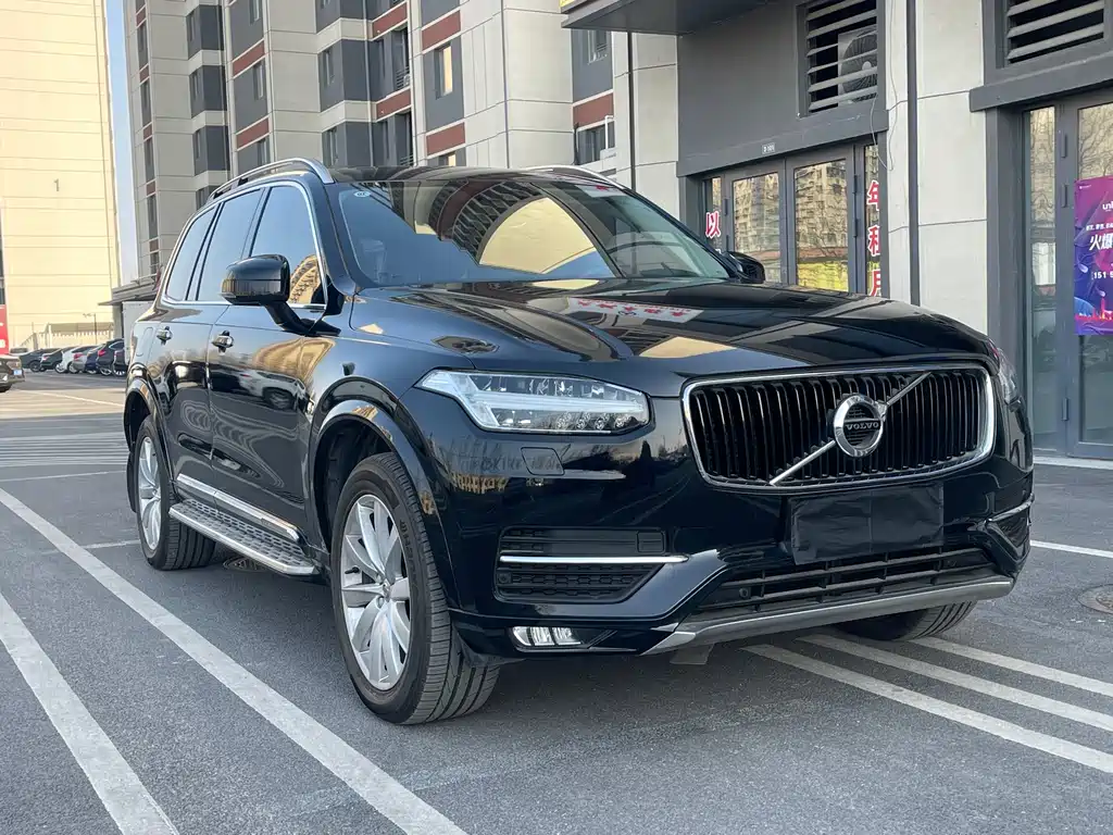 Volvo Volvo XC90 2015 T6 Momentum 5-seater 2016 - thumbnail 3