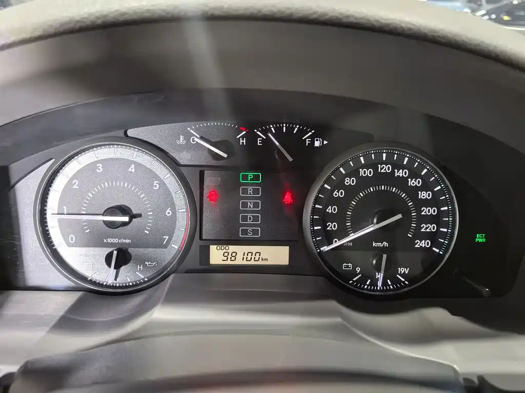 Toyota Land Cruiser (Imported) 2016 Model 4.0L Middle East Version 2017 - thumbnail 7