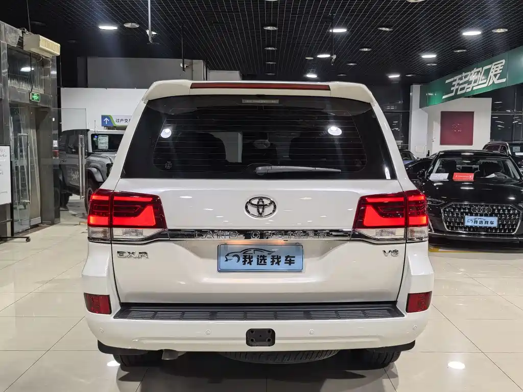 Toyota Land Cruiser (Imported) 2016 Model 4.0L Middle East Version 2017 - thumbnail 20