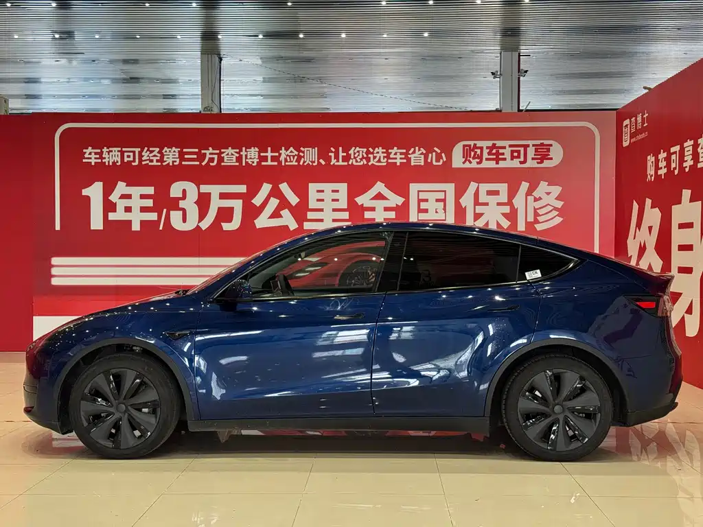 Tesla Model Y 2023 Rear-Wheel Drive 2023 - thumbnail 9