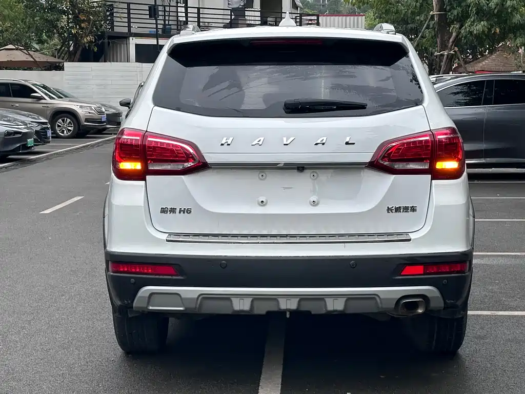 Haval Haval H6 2020 1.5GDIT Automatic Platinum Luxury Edition 2020 - thumbnail 4