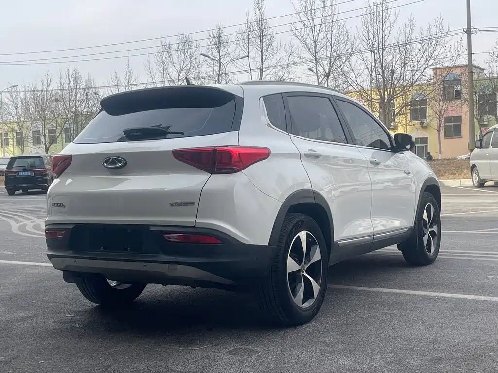 Chery Tiggo 7 2016 2.0L CVT Premium Edition 2017 - thumbnail 4