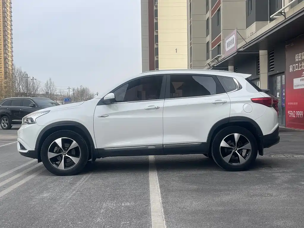 Chery Tiggo 7 2016 2.0L CVT Premium Edition 2017 - thumbnail 7