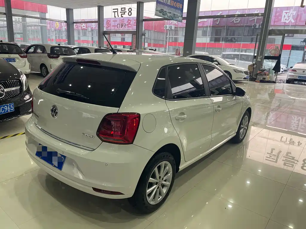 Volkswagen Volkswagen Polo 2014 1.4L Automatic Luxury Edition 2014 - thumbnail 14