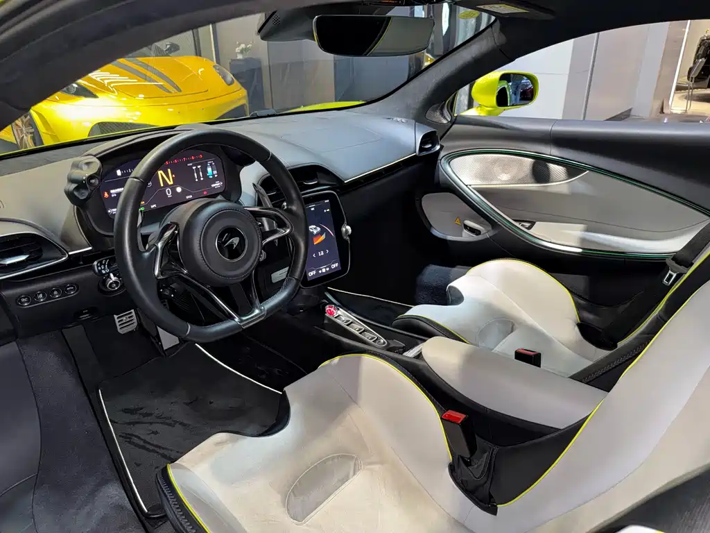 McLaren McLaren Artura 2023 3.0T Hybrid Standard 2023 - thumbnail 11