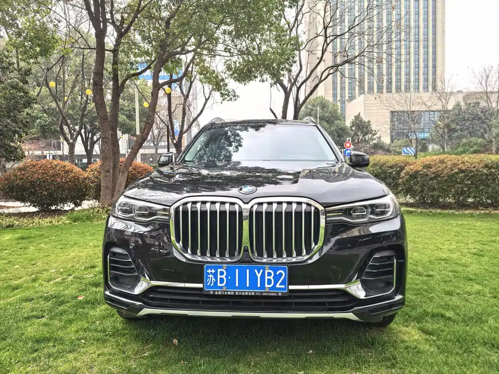 BMW BMW X7 xDrive40i Luxury Package 2022 - thumbnail 3