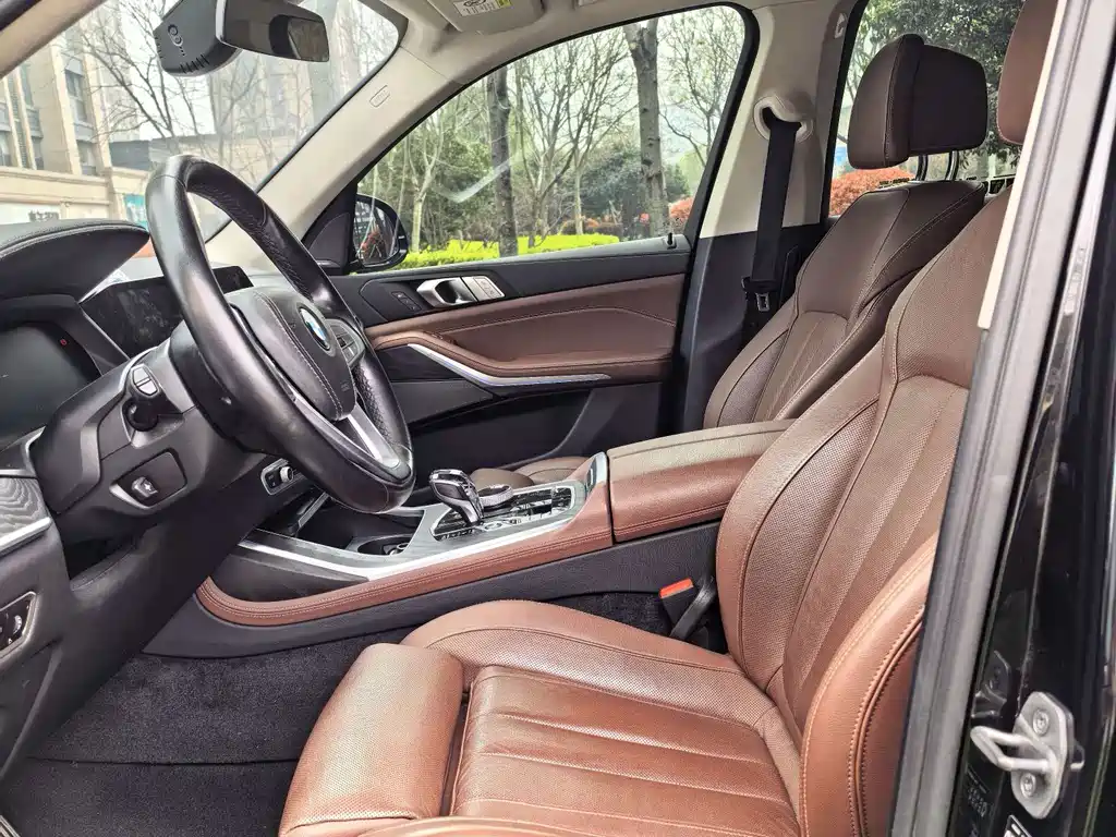 BMW BMW X7 xDrive40i Luxury Package 2022 - thumbnail 10