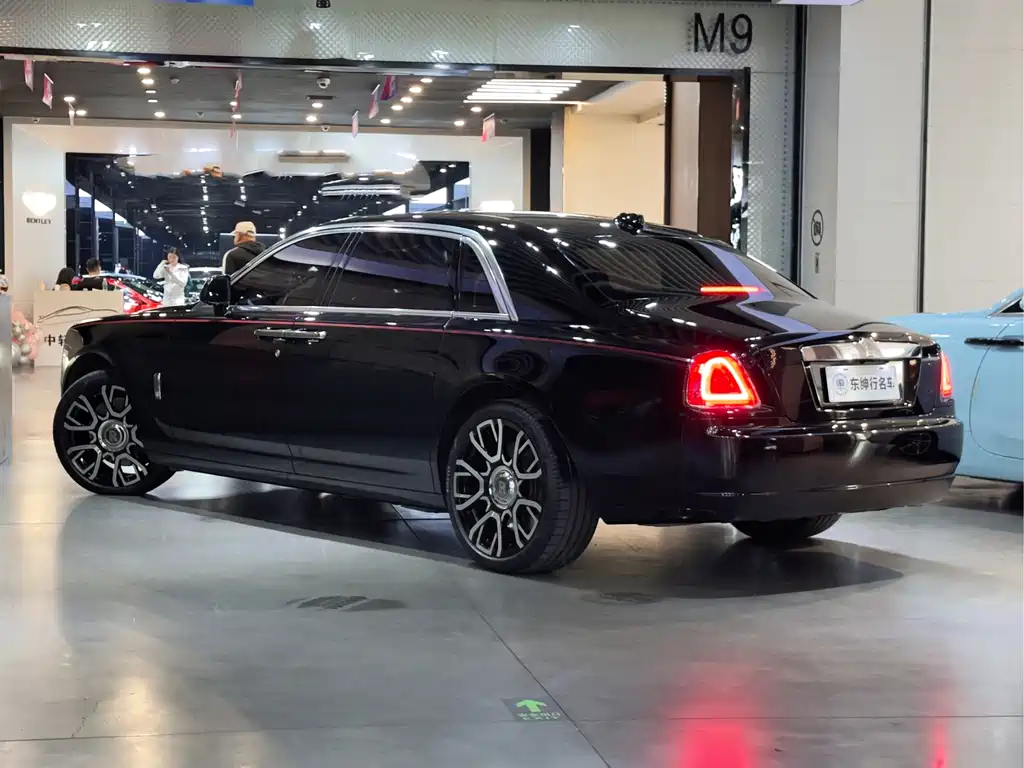 Rolls-Royce Ghost 2018 6.6T Long Wheelbase Edition 2019 - thumbnail 4