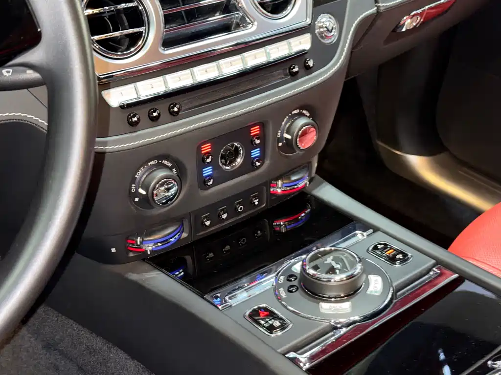 Rolls-Royce Ghost 2018 6.6T Long Wheelbase Edition 2019 - thumbnail 9