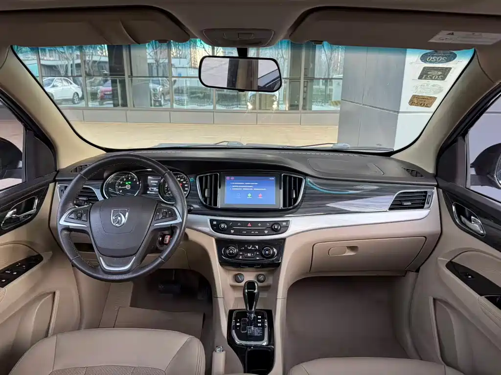 Baojun Baojun 730 2017 1.8L iAMT Luxury 7-seater 2017 - thumbnail 8