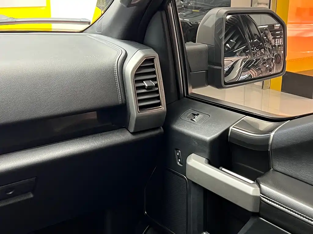 Ford Ford F-150 Raptor 2019 3.5L V6 EcoBoost High-Performance Package 2019 - thumbnail 18