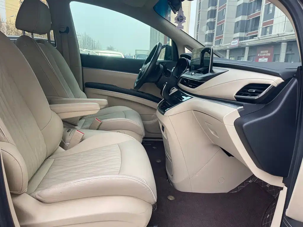 Buick Buick GL8 2023 Land Business Class Luxury Edition 2023 - thumbnail 11