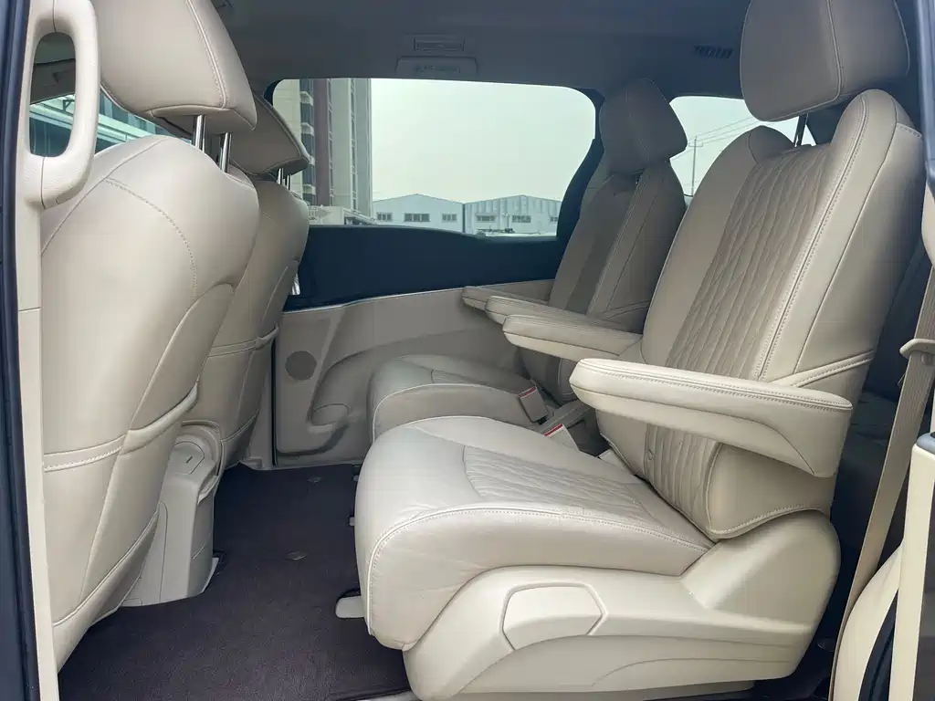 Buick Buick GL8 2023 Land Business Class Luxury Edition 2023 - thumbnail 17