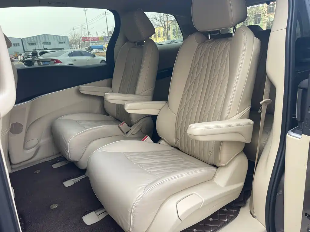Buick Buick GL8 2023 Land Business Class Luxury Edition 2023 - thumbnail 19