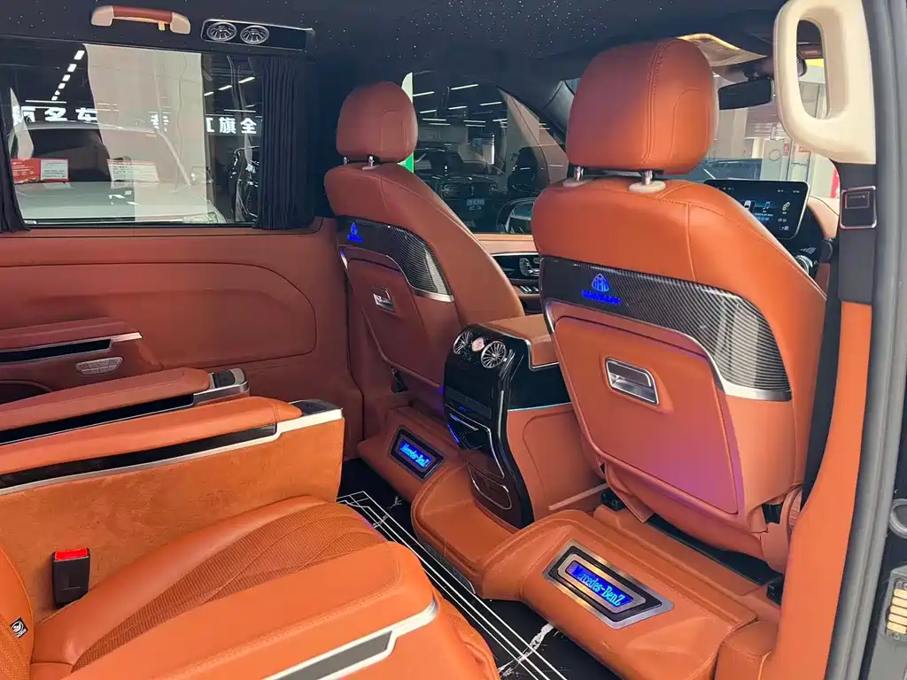 Mercedes-Benz Vito 2021 2.0T Elite 7-seater 2023 - thumbnail 11