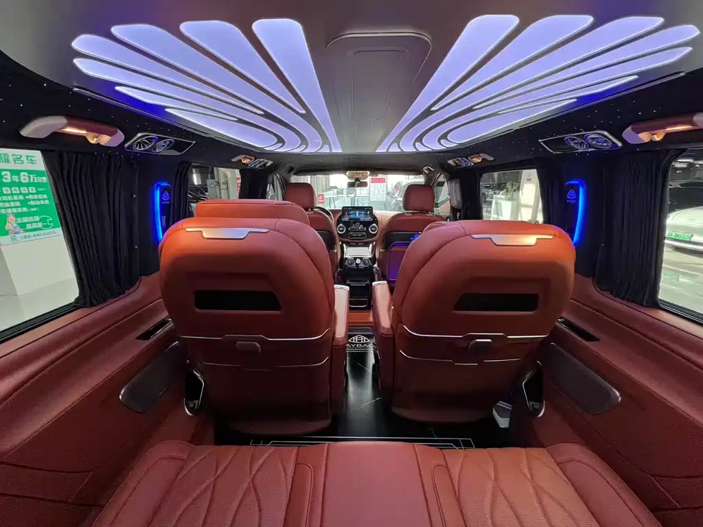 Mercedes-Benz Vito 2021 2.0T Elite 7-seater 2023 - thumbnail 12