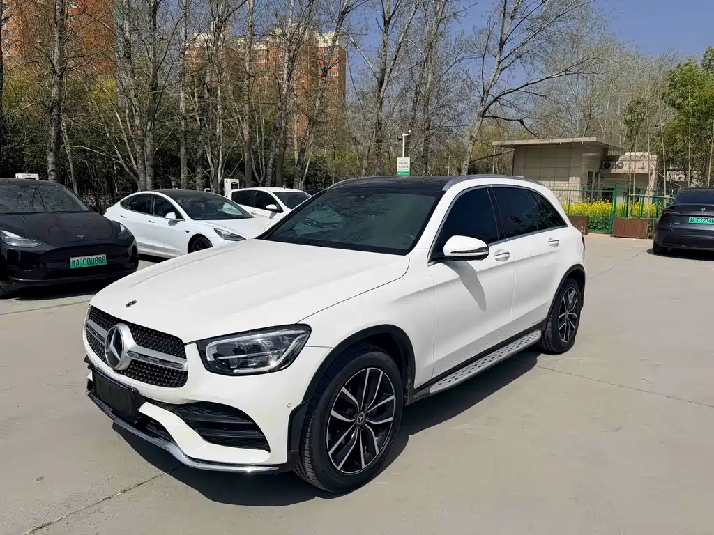 Mercedes-Benz Mercedes-Benz GLC 2021 GLC 260 L 4MATIC Luxury Edition 2021
