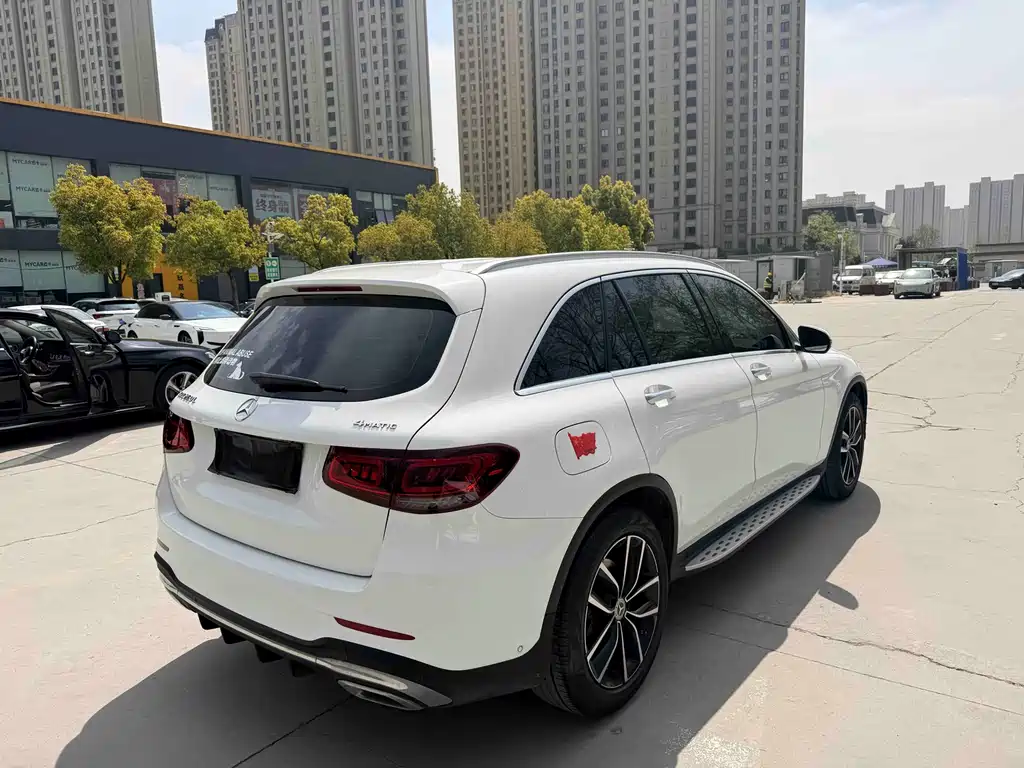 Mercedes-Benz Mercedes-Benz GLC 2021 GLC 260 L 4MATIC Luxury Edition 2021 - thumbnail 4