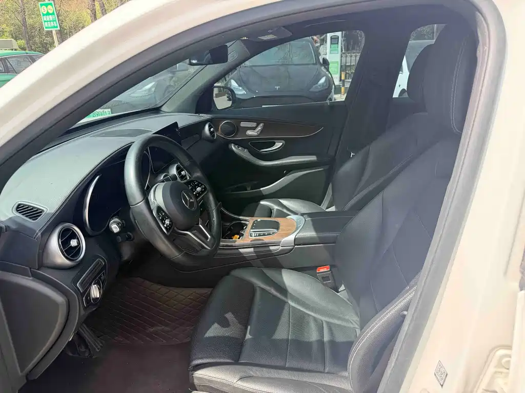 Mercedes-Benz Mercedes-Benz GLC 2021 GLC 260 L 4MATIC Luxury Edition 2021 - thumbnail 7