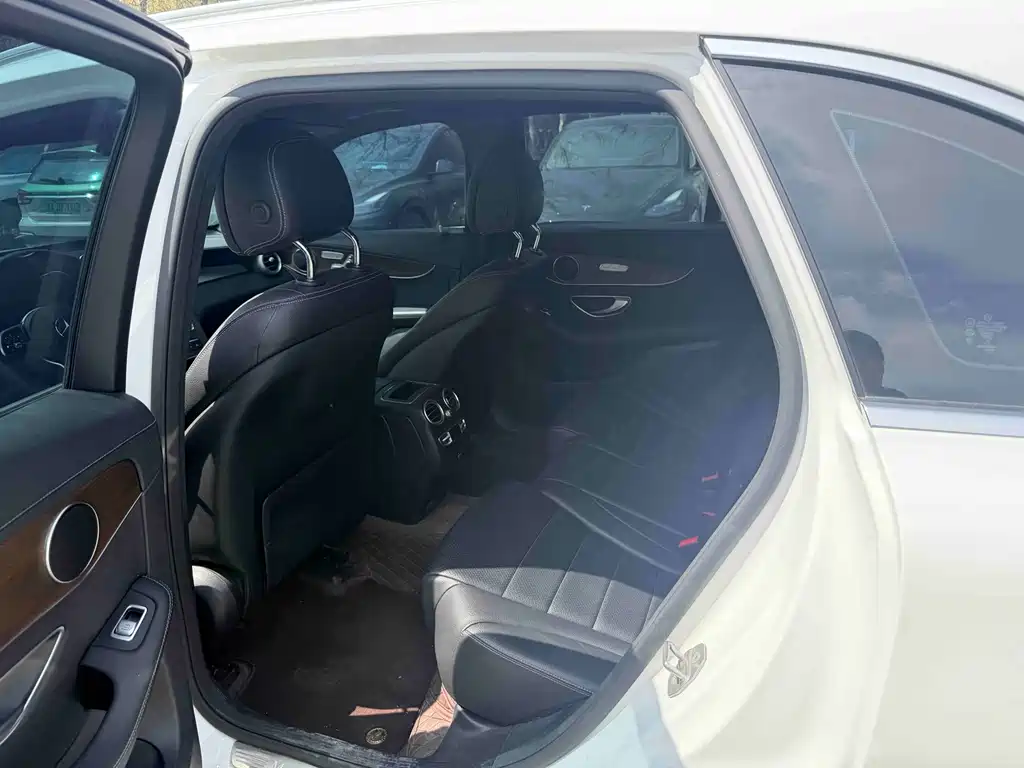 Mercedes-Benz Mercedes-Benz GLC 2021 GLC 260 L 4MATIC Luxury Edition 2021 - thumbnail 8
