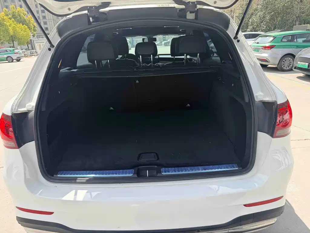 Mercedes-Benz Mercedes-Benz GLC 2021 GLC 260 L 4MATIC Luxury Edition 2021 - thumbnail 13