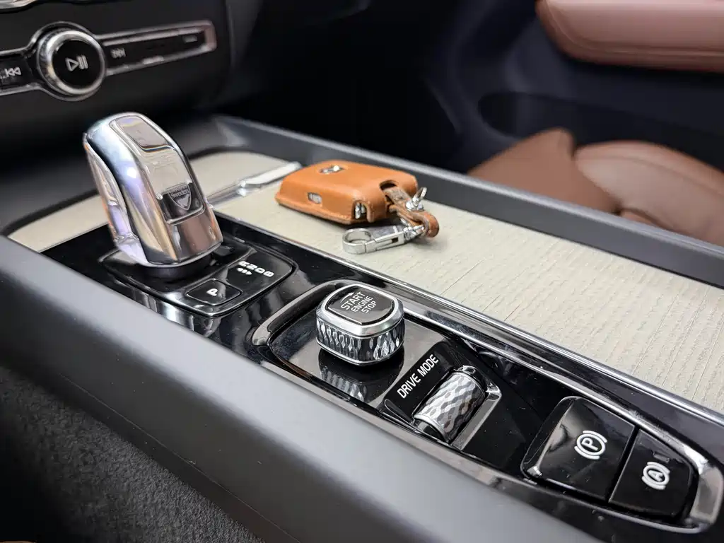 Volvo Volvo XC60 Plug-in Hybrid 2019 T8 E-Drive Luxury Edition China VI 2019 - thumbnail 23