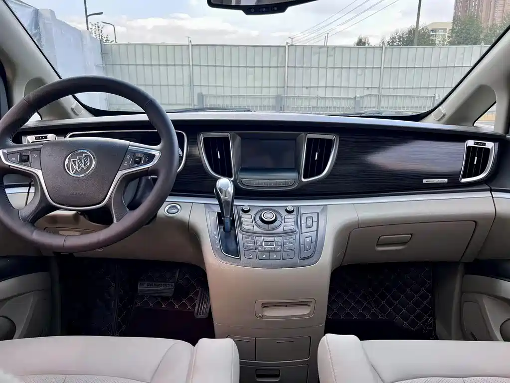Buick Buick GL8 2014 3.0L XT Luxury Business Flagship Edition 2014 - thumbnail 11