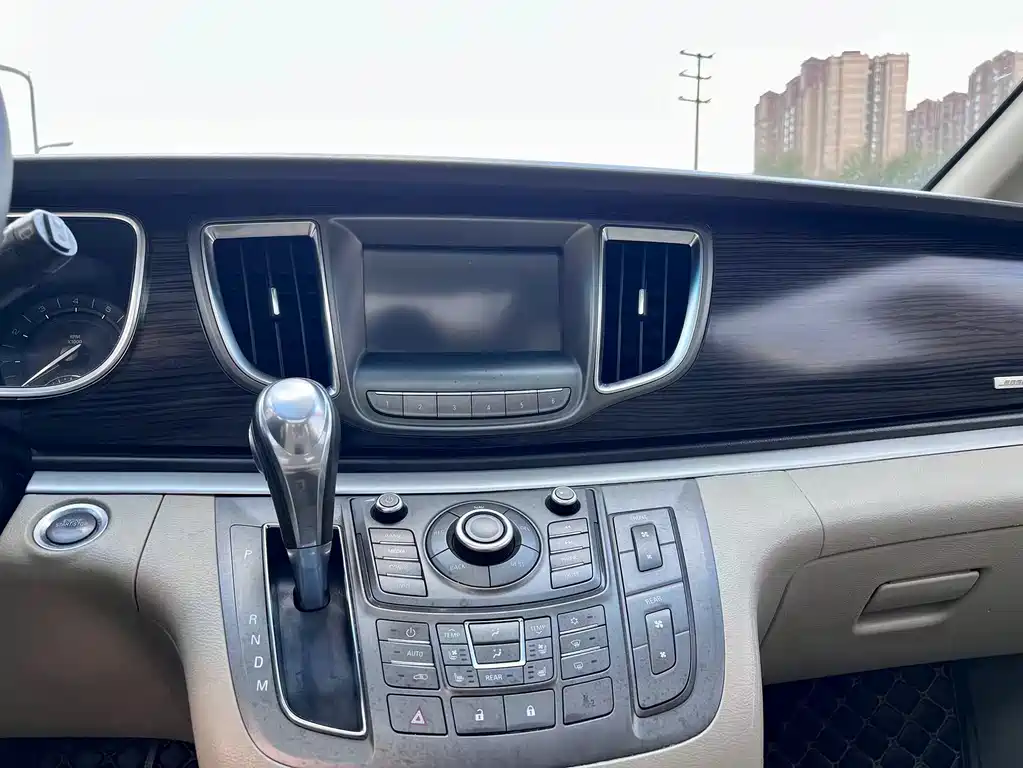 Buick Buick GL8 2014 3.0L XT Luxury Business Flagship Edition 2014 - thumbnail 13