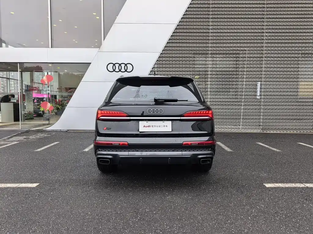 Audi Audi Q7 2025 55 TFSI quattro S line Sport 2025 - thumbnail 5