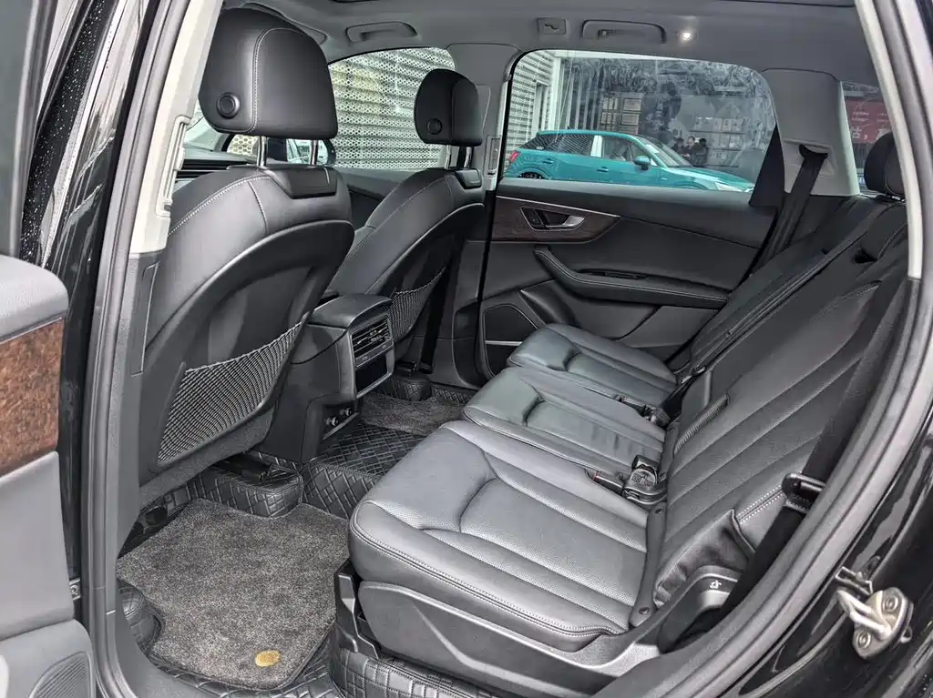Audi Audi Q7 2025 55 TFSI quattro S line Sport 2025 - thumbnail 15