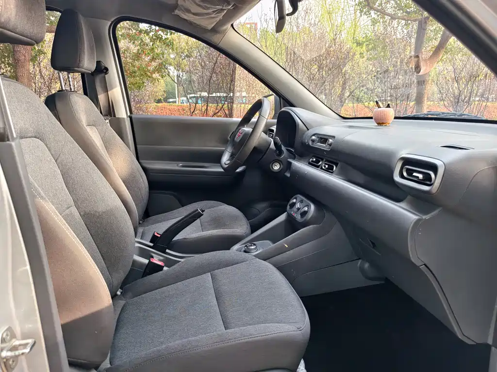 Wuling Motors Wuling Hongguang New Energy 2024 Pure Electric Version 300KM Standard Model 2024 - thumbnail 6