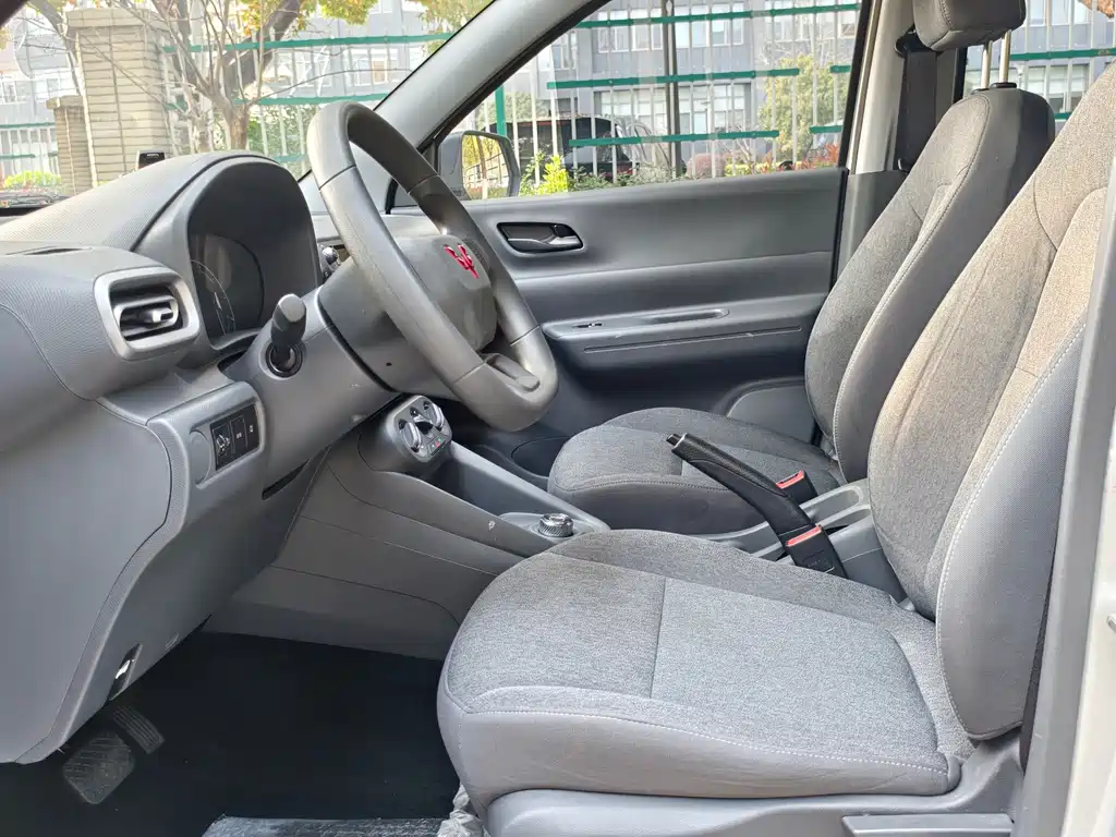 Wuling Motors Wuling Hongguang New Energy 2024 Pure Electric Version 300KM Standard Model 2024 - thumbnail 7