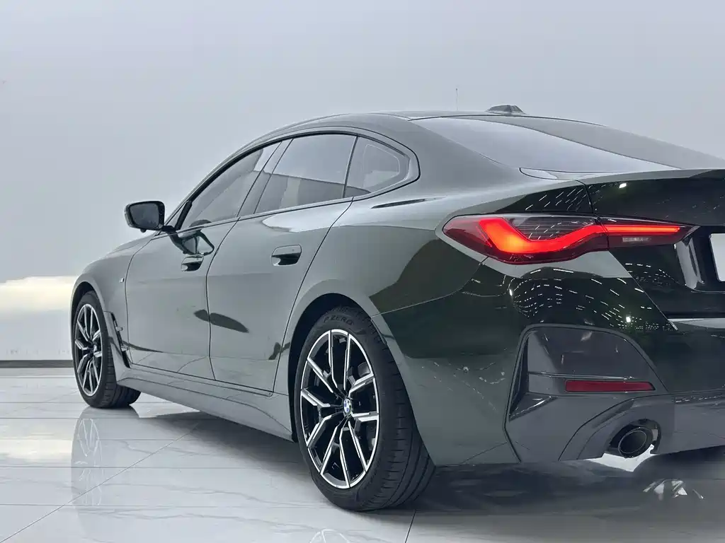 BMW BMW 4 Series 2022 425i Gran Coupe M Sport Shadowline Package 2022 - thumbnail 12
