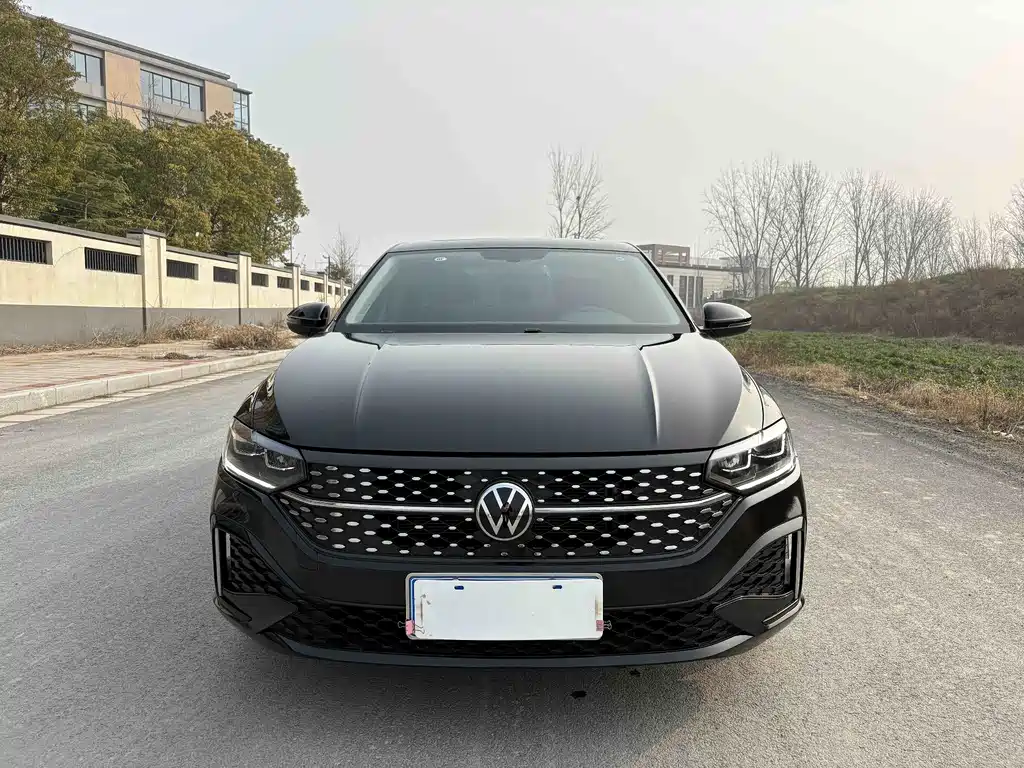 Volkswagen Lavida 2023 280TSI DSG Starry Sky Full Edition 2022 - thumbnail 2