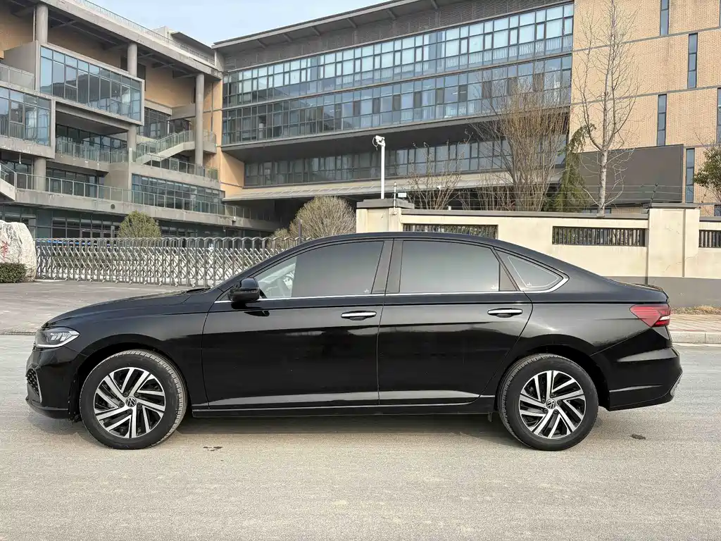 Volkswagen Lavida 2023 280TSI DSG Starry Sky Full Edition 2022 - thumbnail 5