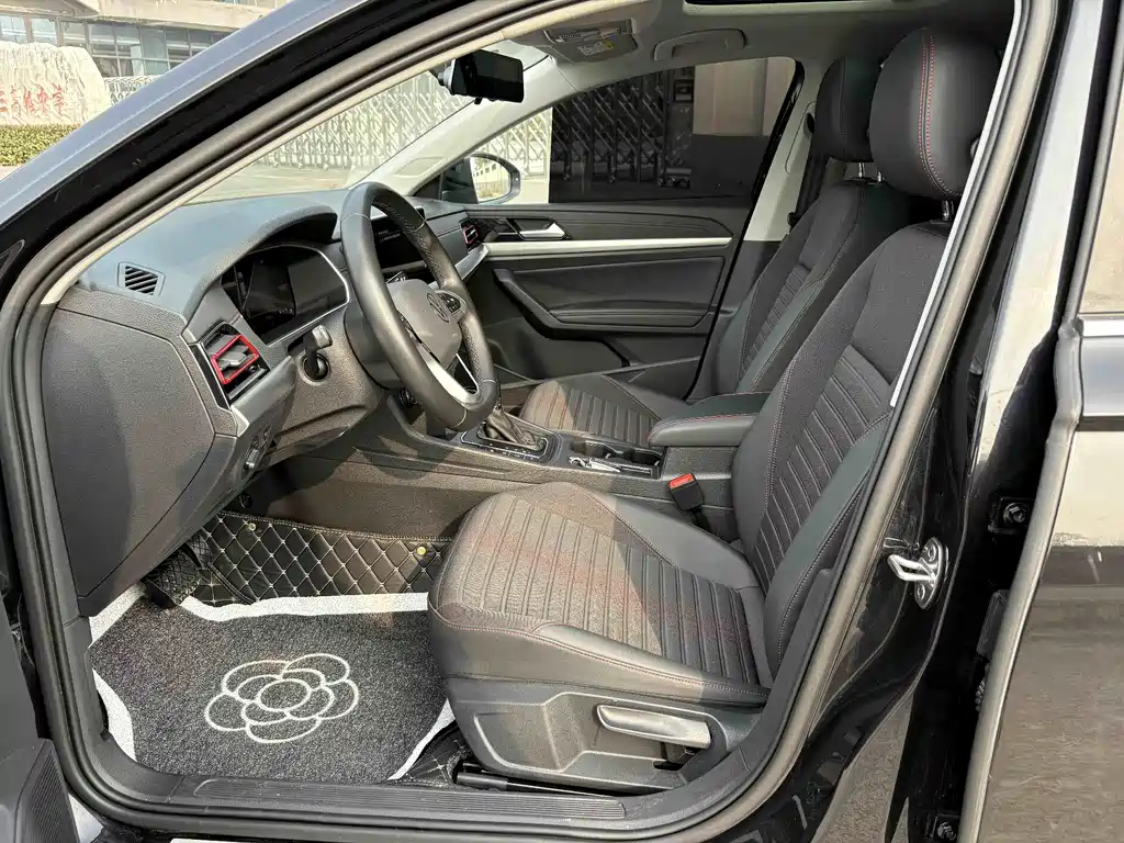 Volkswagen Lavida 2023 280TSI DSG Starry Sky Full Edition 2022 - thumbnail 10