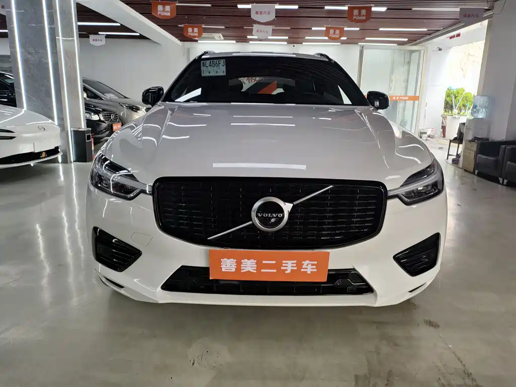 Volvo Volvo XC60 Plug-in Hybrid 2021 T8 E-Drive Intelligent Sport Edition 2020 - thumbnail 2