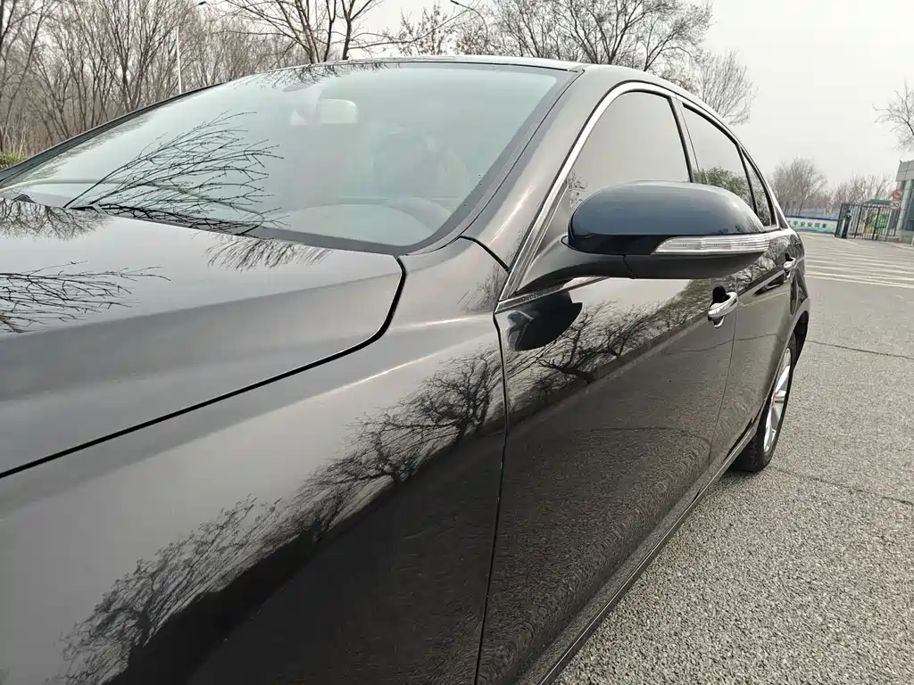 Hongqi Hongqi H7 2015 1.8T Luxury 2016 - thumbnail 13