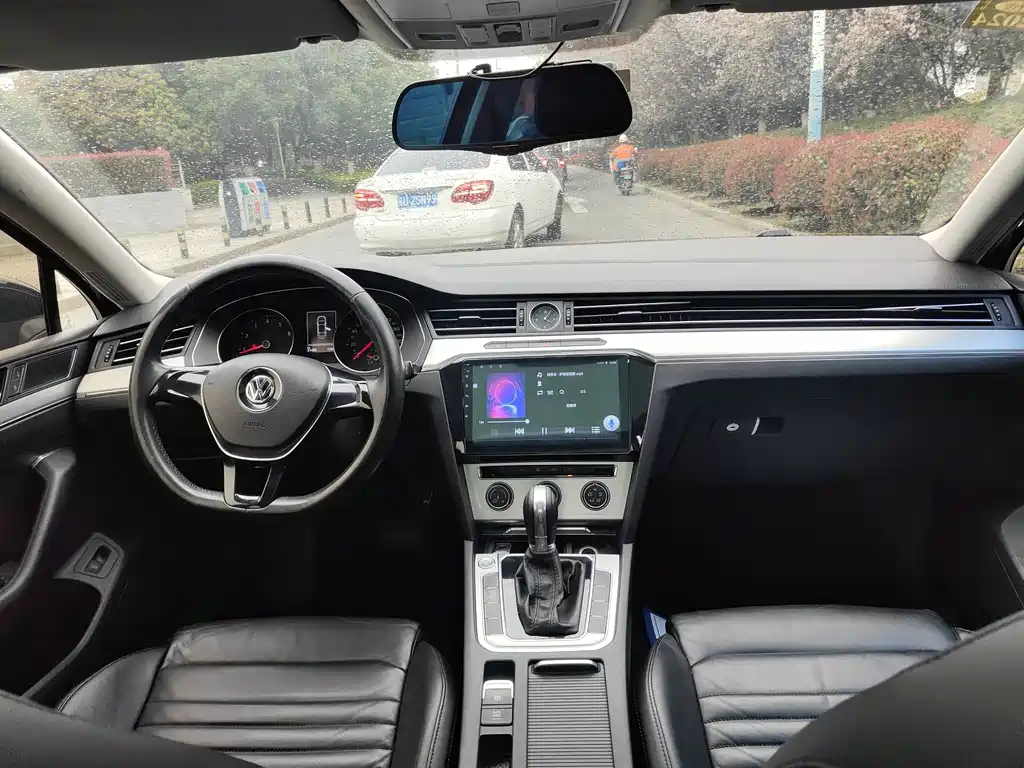 Volkswagen Magotan 2019 280TSI DSG Comfort Model VI 2019 - thumbnail 8