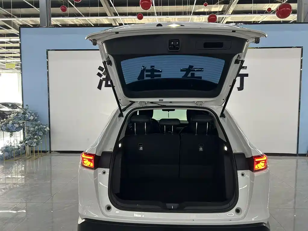 Honda Honda Vezel 2023 1.5L CVT Elite Edition 2023 - thumbnail 6