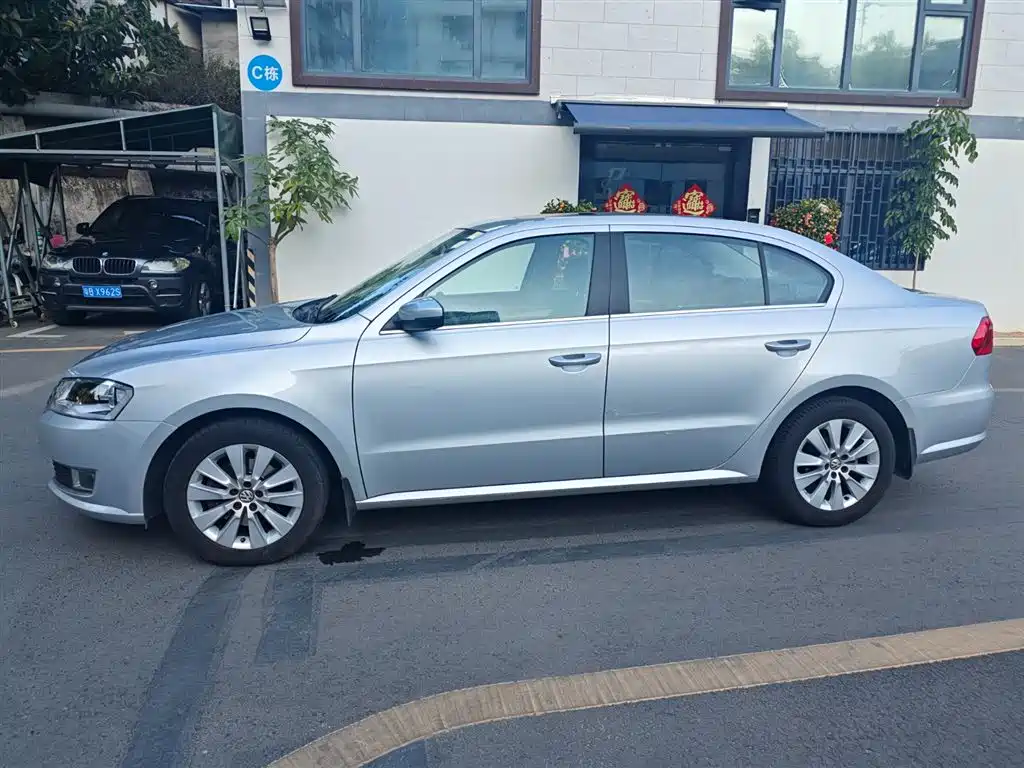 Volkswagen Volkswagen Lavida 2013 1.4TSI DSG Comfort Edition 2013 - thumbnail 3