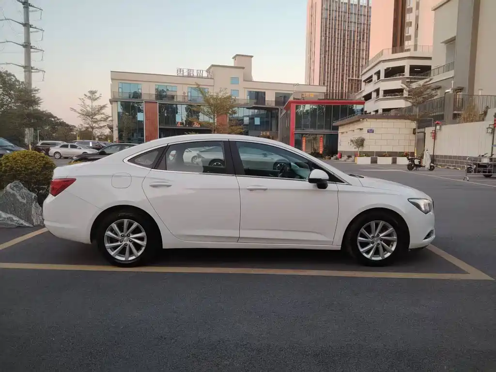 Buick Buick Verano 2015 Sedan 15S Automatic Leading Edition 2015 - thumbnail 16