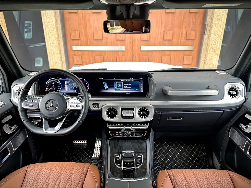 Mercedes-Benz Mercedes-Benz G-Class 2024 G 500 2024 - thumbnail 8