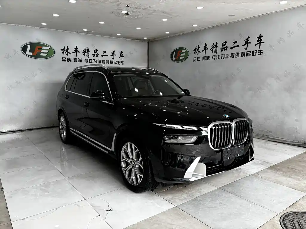 BMW BMW X7 xDrive40i Luxury Package 2023 - thumbnail 3