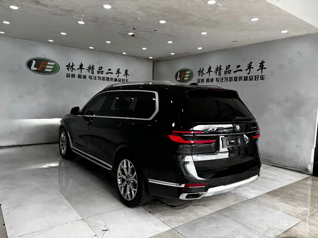 BMW BMW X7 xDrive40i Luxury Package 2023 - thumbnail 7