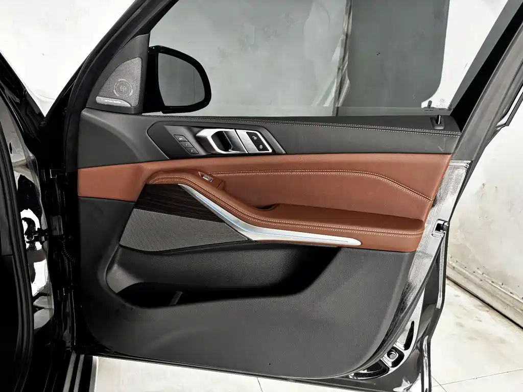 BMW BMW X7 xDrive40i Luxury Package 2023 - thumbnail 25
